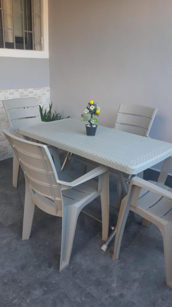 Guest House Emi Берат Екстер'єр фото